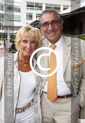 Amsterdam 19 juni 2013
Haringparty in het hilton hotel. Aristakis met vrouw
Peter Smulders bv