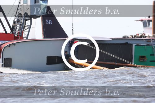Heeg, 8 Juni 2013 Skutjezeilen op het Heegermeer

Foto Peter Smulders BV