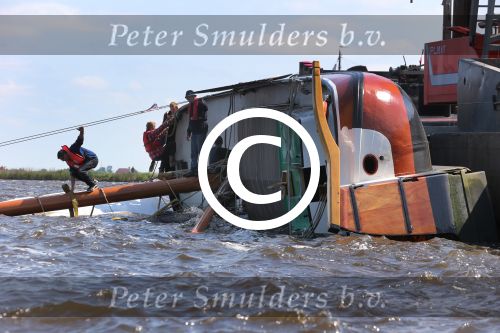 Heeg, 8 Juni 2013 Skutjezeilen op het Heegermeer

Foto Peter Smulders BV