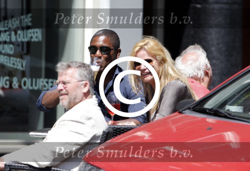 Amsterdam 5 juni 2014
Bryan Roy en Anita Schuts op terras.
Peter Smulders bv
