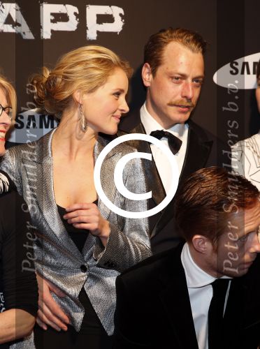 Amsterdam 25 maart 2013
Premiere film App in Tuschinski. de cast met o.a. Hannah Hoekstra, Robert de Hoog, Isis Cabolet, Harry van Rijthoven, Matthijs van de Sande Bakhuyzen, Mark van Eeuwen, Liza Sips, Jeroen Spitzenberger, Alex Hendrickx, Patrick Martens, Leonid Vlassov en Anis de Jong
Peter Smulders bv