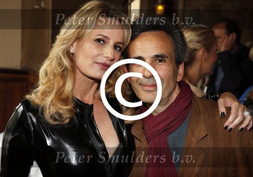 Amsterdam 13 juni 2013
Presentatie nieuwe boek van Claudia Schoemacher in hotel l Americain. Claudia met haar moeder
Peter Smulders bv