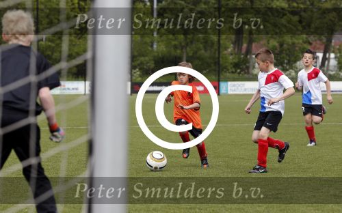Beverwijk 25 mei 2013
Voetbaltournooi van Rafael v d Vaart . Zijn vriendin Sabia Boulahrouz en zoon Damian zijn ook aanwezig.
Peter Smulders bv