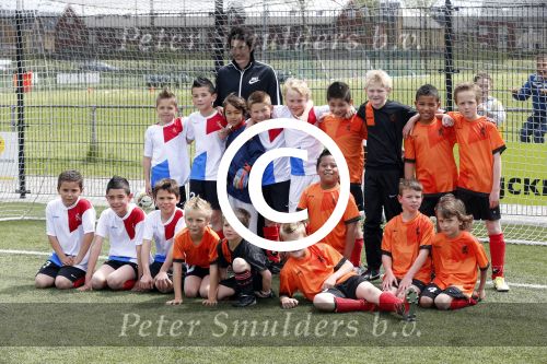 Beverwijk 25 mei 2013
Voetbaltournooi van Rafael v d Vaart . Zijn vriendin Sabia Boulahrouz en zoon Damian zijn ook aanwezig.
Peter Smulders bv