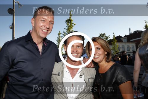 Purmerend 4 juni 2013
Tros Muziekfeest en sterren.nl awards op de markt in Purmerend. Danny en Jenny de Munk
Peter Smulders bv