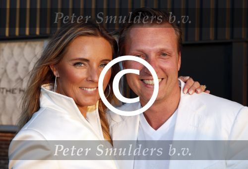 Amsterdam 7 juni 2013
Frank de Boer heeft feestje georganiseerd voor dochter en vrouw in the harbour club. david en Ghitta Bijlsma
Peter Smulders bv