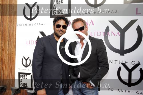 Istanbul 21 mei 2013
Presentatie nieuw sieradenlijn Yolanthe Cabau van Yolanthe Sneijder Cabau in het meest populaire restaurant / club Reina van Istanbul. Wesley Sneijder was trots als een pauw. Ed Meijer en Dennis Rugenbregt van Buddha to Buddha
Peter Smulders bv