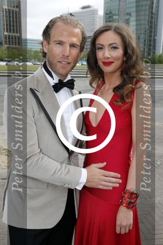Amsterdam 1 juni 2013
Dam diner tbv het aidsfonds in de Heineken music Hall HMH. DEWI PECHLER EN PARTNER DANNY MENKEN
Peter Smulders bv