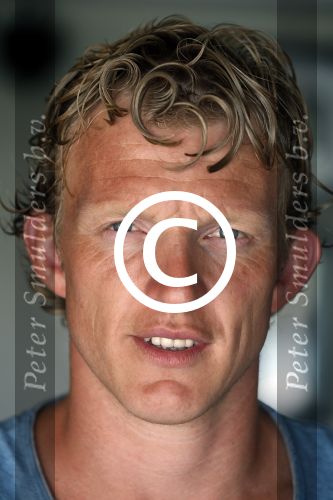 Istanbul 20 mei 2013
Op bezoek thuis bij Dirk Kuyt en zijn vrouw Gertrude en hun kinderen.
Dirk speelt bij Fenerbache en woont in een prachtig huis op een bewaakt compound.
Peter Smulders bv