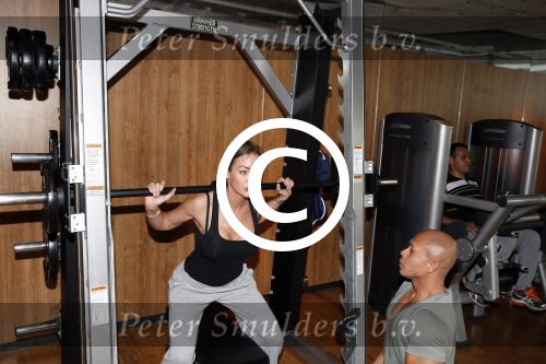 Amsterdam 27 mei 2013
Doerien Rose aan het trainen met Personal trainer Oswin Beingsick bij sportcity.
Peter Smulders bv