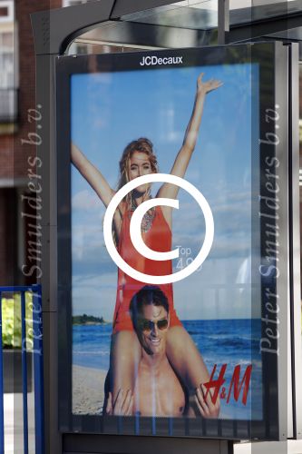 Amsterdam 27 mei 2013
Doutzen Kroes abri hennes en mauritz.
Peter Smulders bv