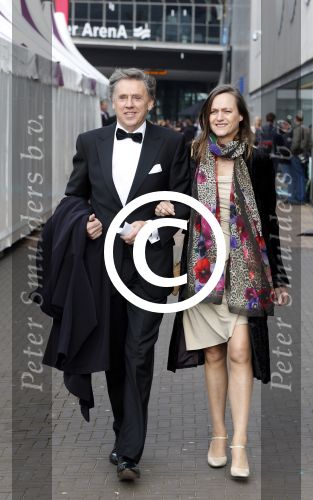 Amsterdam 1 juni 2013
Dam diner tbv het aidsfonds in de Heineken music Hall HMH. Ed Nijpels met vrouw
Peter Smulders bv