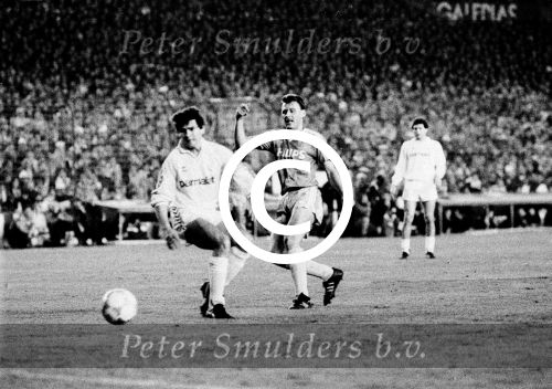 Madrid Einde april 1988 De grote winnaar en maker van het doelpunt tegen Real Madrid Edward Linskens 


PETER SMULDERS BV