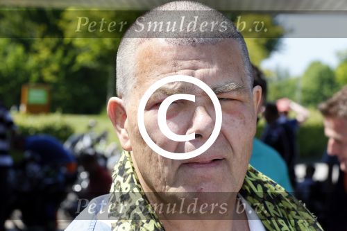 Almere 27 mei 2013
Emile Ratelband kaal en met blauwe ogen bij golfwedstrijd.
Peter Smulders  bv