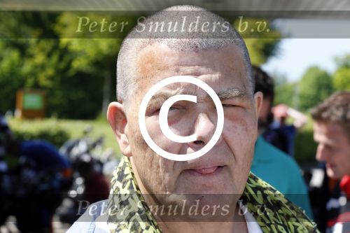 Almere 27 mei 2013
Emile Ratelband kaal en met blauwe ogen bij golfwedstrijd.
Peter Smulders  bv