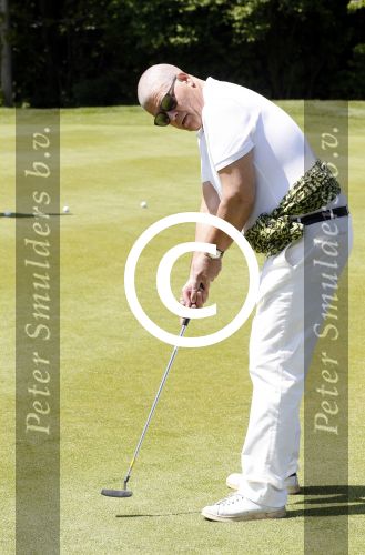 Almere 27 mei 2013
Emile Ratelband kaal en met blauwe ogen bij golfwedstrijd.
Peter Smulders  bv