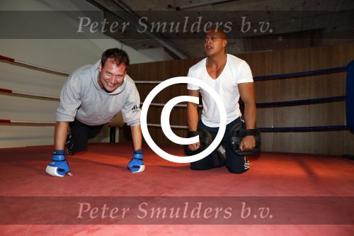Amsterdam 6 juni 2013
Eric Bouwman krijgt personal traning van Oswin Beingsick
Peter Smulders bv