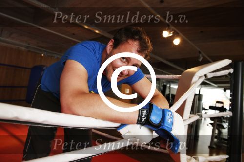 Amsterdam 6 juni 2013
Eric Bouwman krijgt personal traning van Oswin Beingsick
Peter Smulders bv