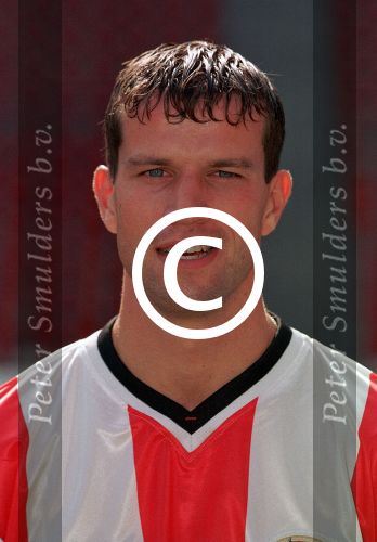 Eindhoven, 27 juli 1998
ERNEST FABER (PSV)
Seizoen 1998/1999