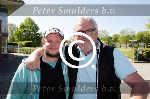 Almere 27 mei 2013
Ernst Daniel Smid met schoonzoon bij golfwedstrijd.
Peter Smulders bv