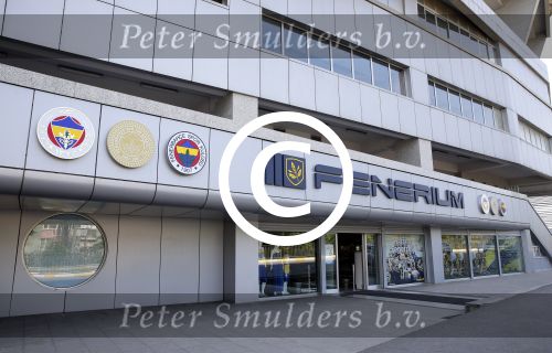 Istanbul 20 en 22 mei 2013
Diverse gebouwen en populaire winkels in Istanbul. fanshop fenerbache
Peter Smulders bv