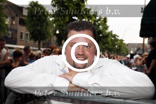 Uden 18 juni 2013
Tros Muziek feest op de markt in Uden. 
Frans Duijts
Peter Smulders bv