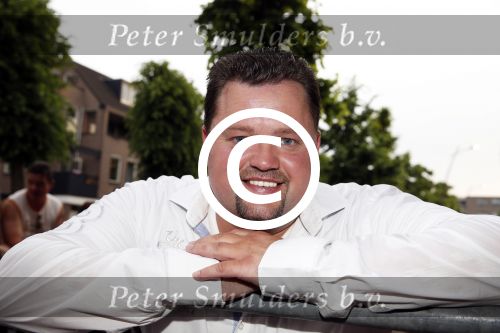 Uden 18 juni 2013
Tros Muziek feest op de markt in Uden. 
Frans Duijts
Peter Smulders bv