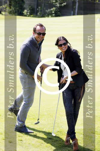 Almere 27 mei 2013
Geert Hoes met zijn vriendin Merel op de golfbaan van almere hout.
Peter Smulders bv