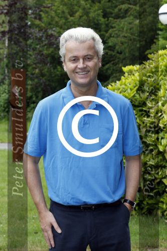 Den Haag 19 juni 2013
Karel Hille interviewt Geert Wilders bij daar waar Karel woont.
Peter Smulders bv