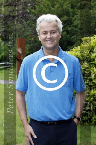 Den Haag 19 juni 2013
Karel Hille interviewt Geert Wilders bij daar waar Karel woont.
Peter Smulders bv