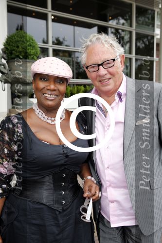 Amsterdam 19 juni 2013
Haringparty in het hilton hotel. Gerda Havertong met man
Peter Smulders bv