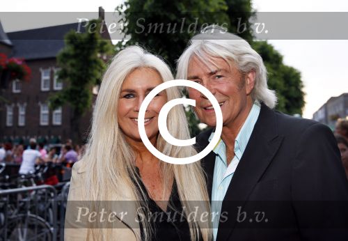 Uden 18 juni 2013
Tros Muziek feest op de markt in Uden. Grant & Forsyth
Peter Smulders bv
