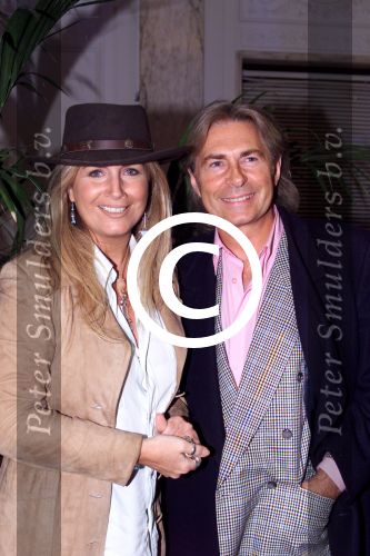 Amsterdam 17 september 2001

Modeshow Sheila de Vries in het tropenmuseum.
Grant & Forsyth

Peter Smulders bv