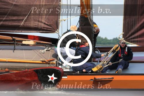 Heeg, 8 Juni 2013 Skutjezeilen op het Heegermeer

Foto Peter Smulders BV