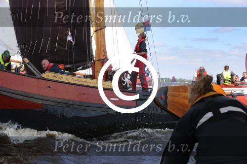 Heeg, 8 Juni 2013 Skutjezeilen op het Heegermeer

Foto Peter Smulders BV