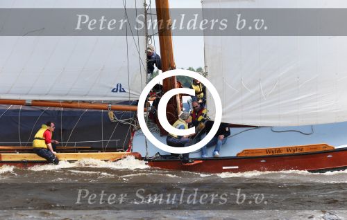Heeg, 8 Juni 2013 Skutjezeilen op het Heegermeer

Foto Peter Smulders BV