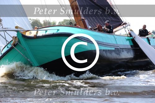 Heeg, 8 Juni 2013 Skutjezeilen op het Heegermeer

Foto Peter Smulders BV