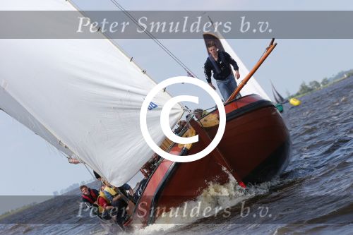 Heeg, 8 Juni 2013 Skutjezeilen op het Heegermeer

Foto Peter Smulders BV