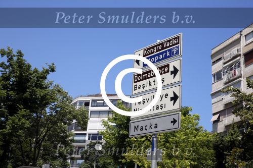 Istanbul 20 en 22 mei 2013
Diverse gebouwen en populaire winkels in Istanbul.
Peter Smulders bv