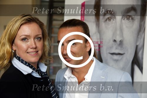 Amsterdam 21 juni 2013
Presentatie boek Tom Sebastian bij de westergasfabriek. Tom met Jacqueline v Lieshout
Peter Smulders bv