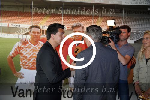 Volendam 12 juni 2013
Opening van het volendam museum door Jan Smit en Arnold Muhren.
Peter Smulders bv