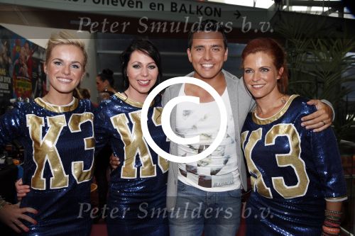 Uden 18 juni 2013
Tros Muziek feest op de markt in Uden. jan Smit met K3
Peter Smulders bv