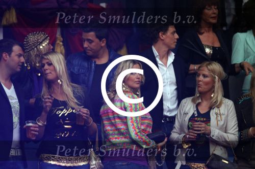 Arena 25 mei 2013
Toppers in concert in de arena met Jeroen v d Boom Rene Froger en Gerard Joling. Jan Smit met zijn zwangere vrouw Lisa
Peter Smulders bv