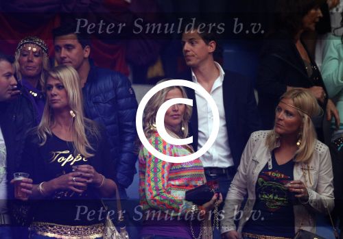 Arena 25 mei 2013
Toppers in concert in de arena met Jeroen v d Boom Rene Froger en Gerard Joling. Jan Smit met zijn zwangere vrouw Lisa
Peter Smulders bv