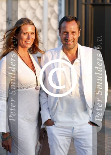 Amsterdam 7 juni 2013
Frank de Boer heeft feestje georganiseerd voor dochter en vrouw in the harbour club. Johnny v t Schip en Danielle v t Schip
Peter Smulders bv