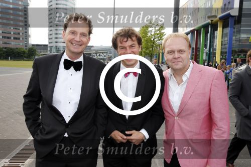 Amsterdam 1 juni 2013
Dam diner tbv het aidsfonds in de Heineken music Hall HMH. PATRICK MIKKELSEN, FRITS HUFFNAGEL EN JOOP WIJN
Peter Smulders bv