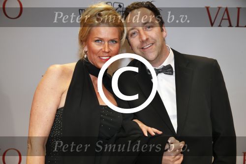 Amsterdam 18 maart 2013
Premiere Valentino in Tuschinski met in de hoofdrollen Najib Amhali Elise Schaap Johnny de Mol en Yolanthe Sneijder Cabau. Jop Nieuwenhuizen met vrouw
Peter Smulders bv