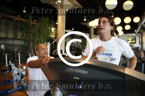 Amsterdam 6 juni 2013
Lodewijk Hoekstra aan het sporten met personal trainer Oswin Beingsick.
Peter Smulders bv