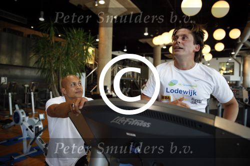 Amsterdam 6 juni 2013
Lodewijk Hoekstra aan het sporten met personal trainer Oswin Beingsick.
Peter Smulders bv