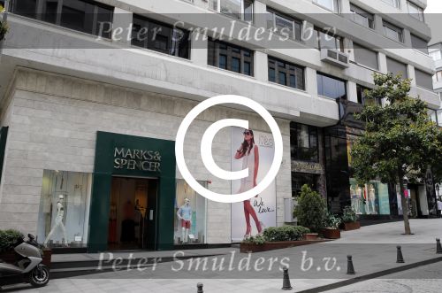 Istanbul 20 en 22 mei 2013
Diverse gebouwen en populaire winkels in Istanbul.
Peter Smulders bv